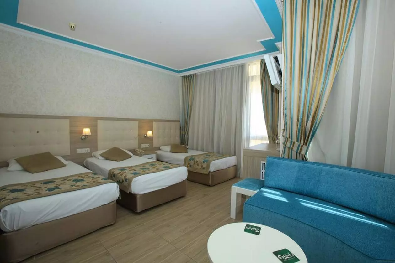 CENDER_SHABAVIZ (5).jpg